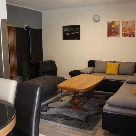 Apartman Lilium 크닌 외부 사진