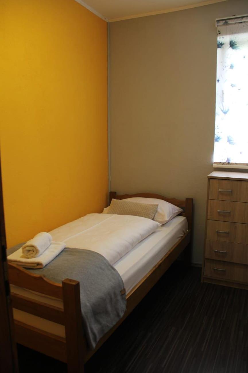 Apartman Lilium 크닌 외부 사진